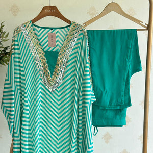19408 Beautiful Crepe silk kaftan